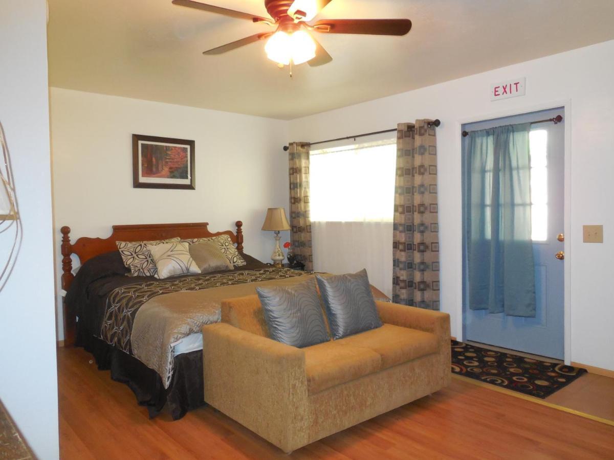 Yosemite Paradise Bed & Breakfast 3*